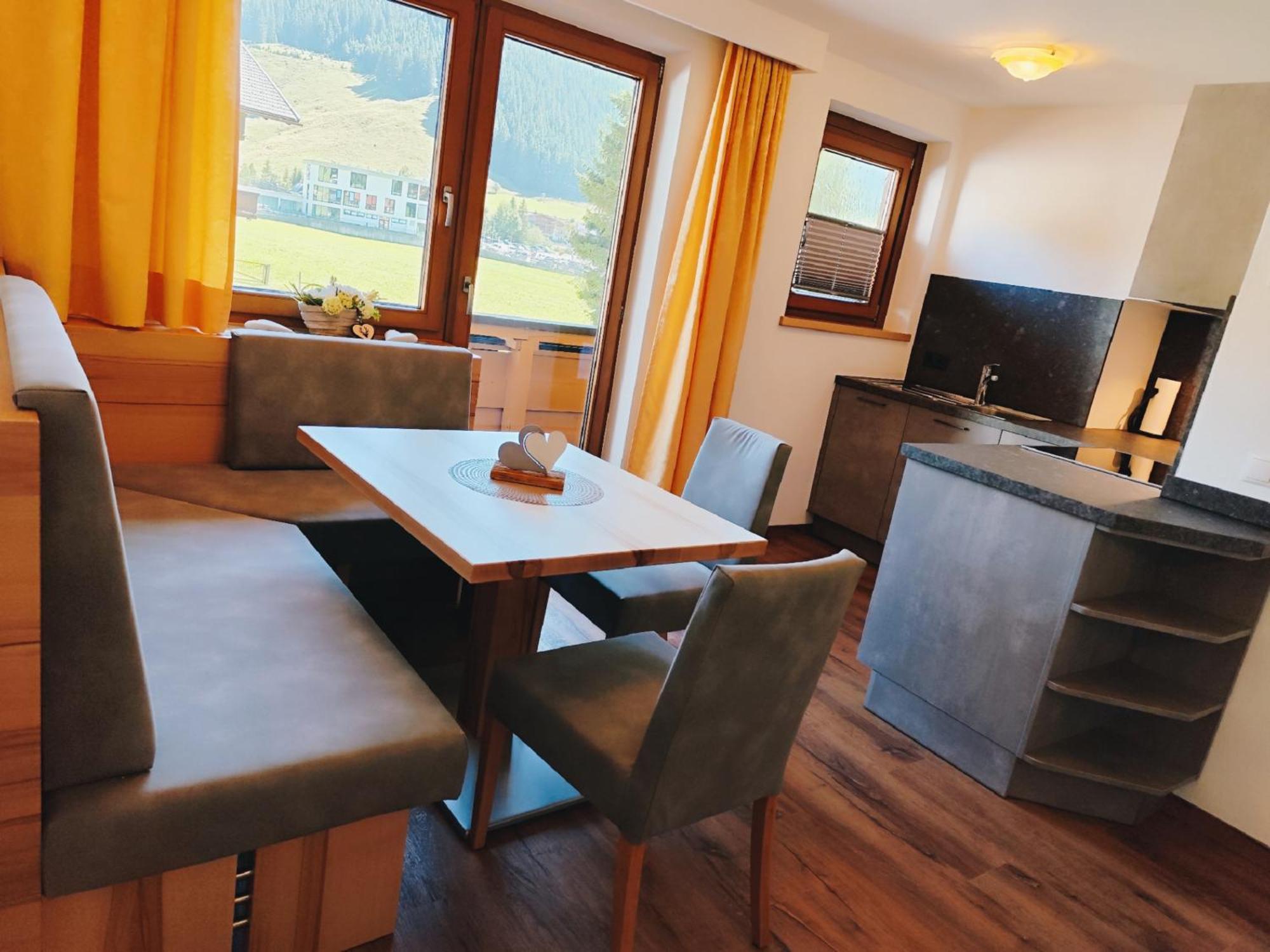 Zeitlos Apartments Gerlos Eksteriør billede
