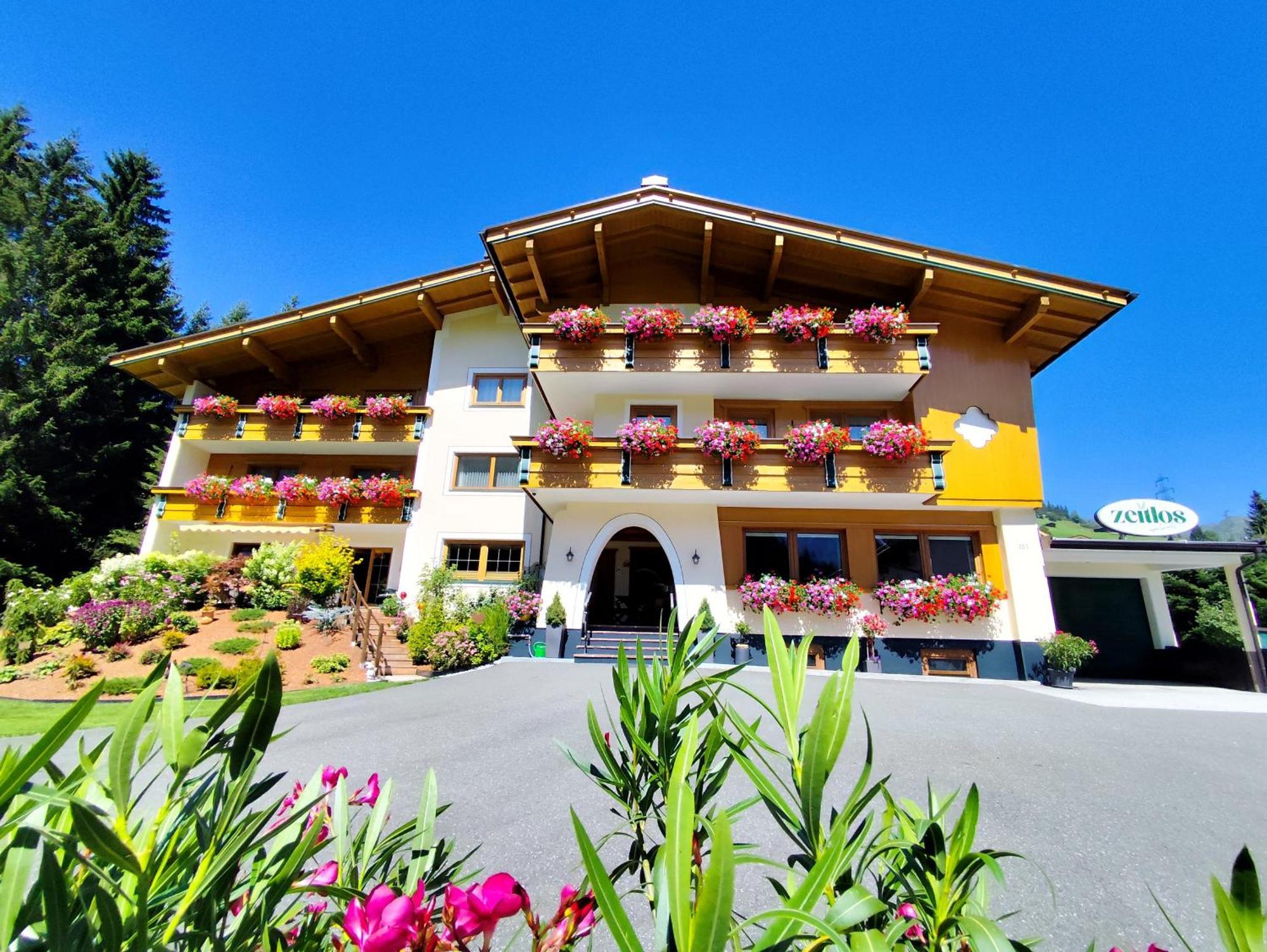 Zeitlos Apartments Gerlos Eksteriør billede